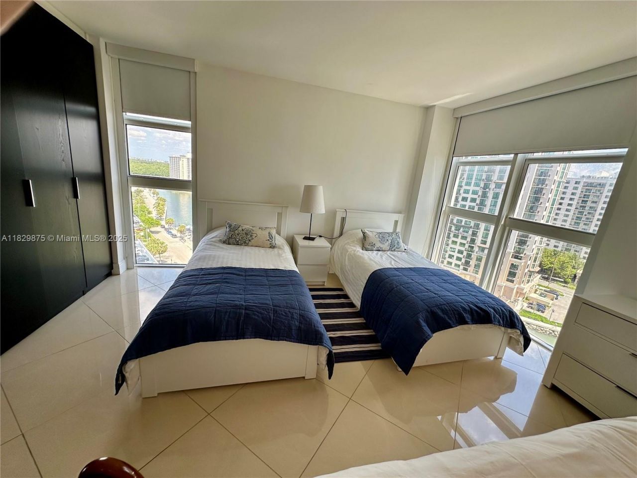 100 Bayview Dr, Unit 1405, Sunny Isles Beach, FL 33160 Photo