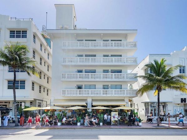 1024 Ocean Dr, Unit A207, Miami Beach, FL 33139