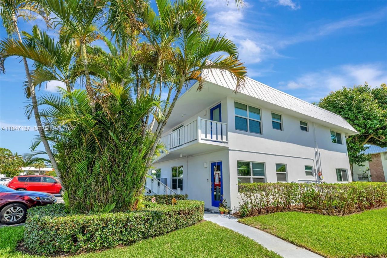 2929 SE Ocean Blvd, Unit F6, Stuart, FL 34996 Photo