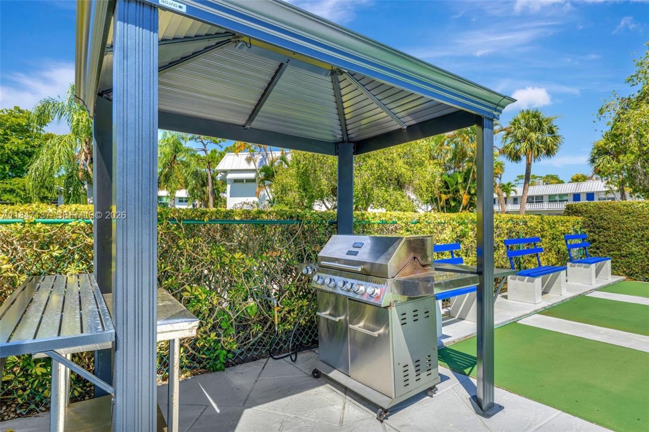 2929 SE Ocean Blvd, Unit F6, Stuart, FL 34996 Photo