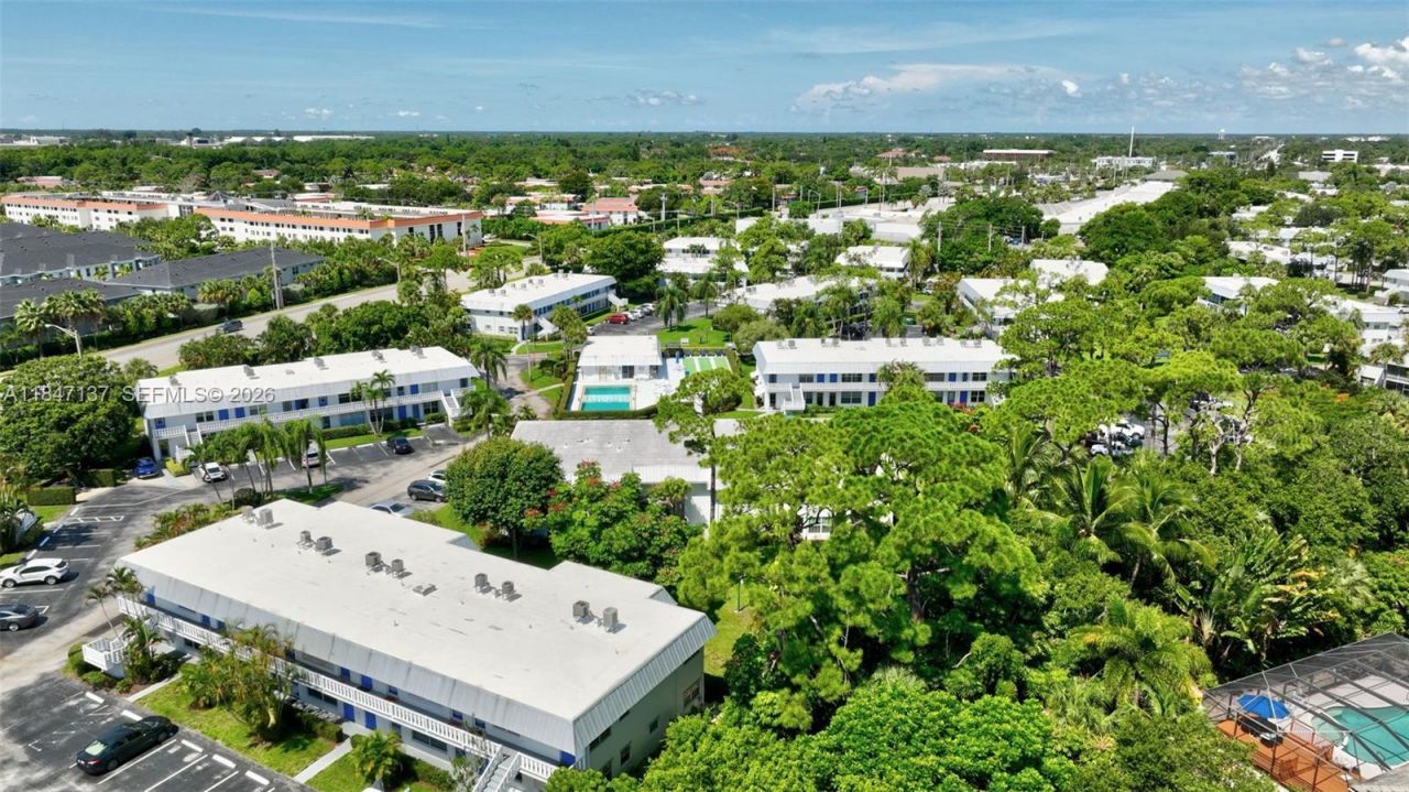 2929 SE Ocean Blvd, Unit F6, Stuart, FL 34996 Photo