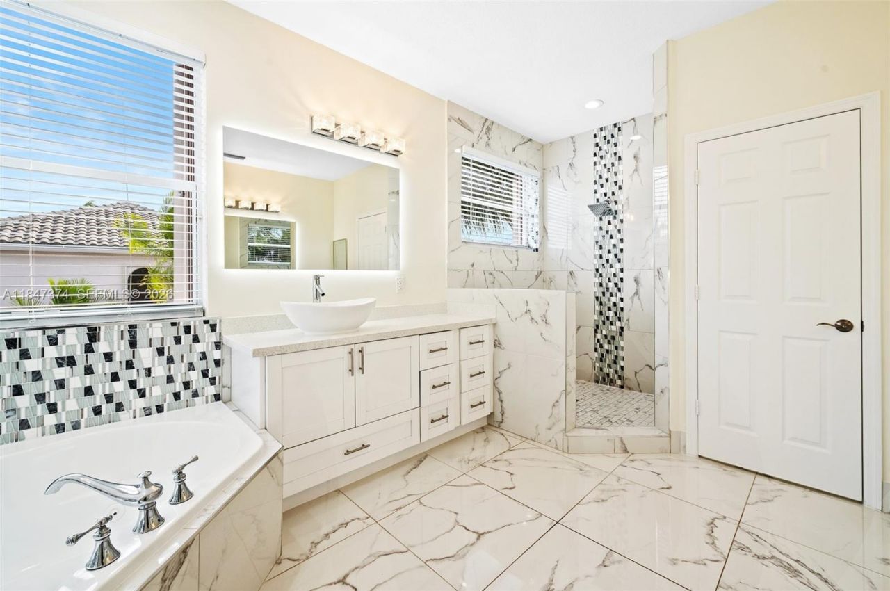 18900 SW 32nd Ct, Miramar, FL 33029 Photo