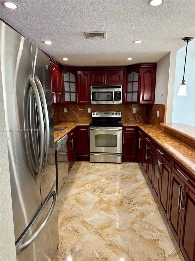 19380 Collins Ave, Unit 802, Sunny Isles Beach, FL 33160 Photo