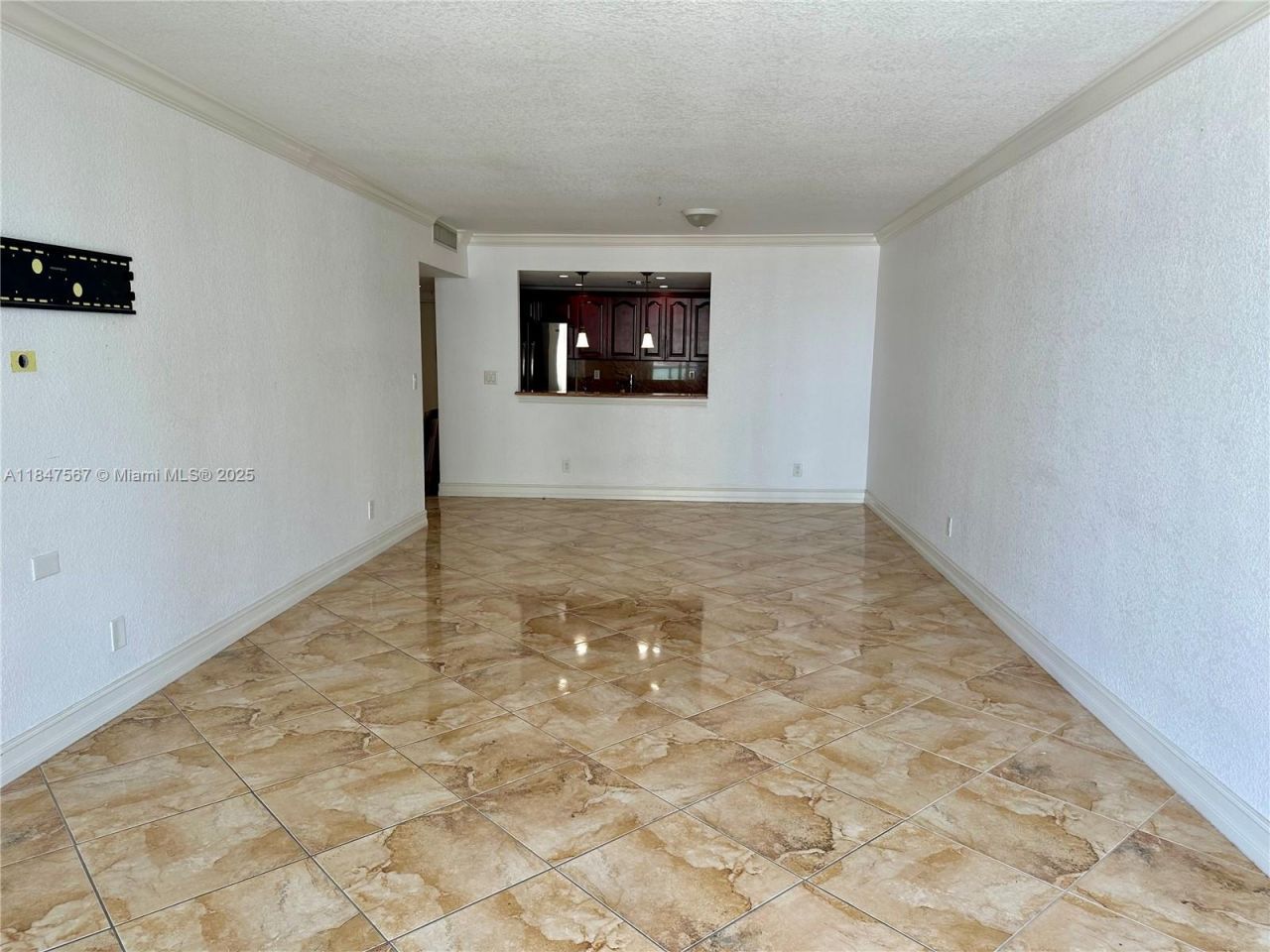 19380 Collins Ave, Unit 802, Sunny Isles Beach, FL 33160 Photo
