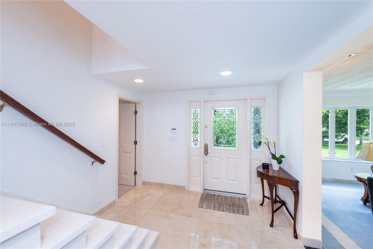 13020 SW 70th Ave, Pinecrest, FL 33156 Photo