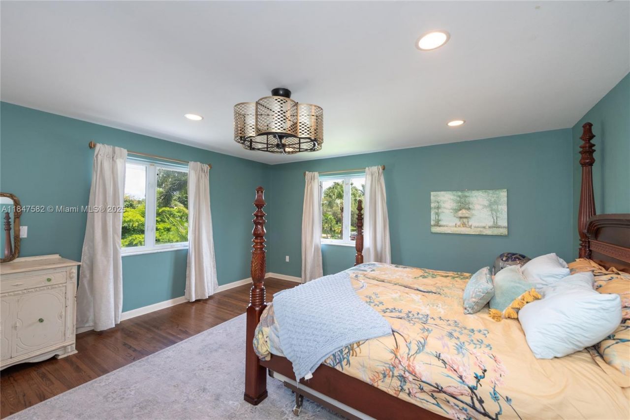 13020 SW 70th Ave, Pinecrest, FL 33156 Photo