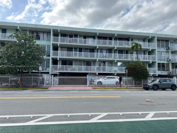 1400 Pennsylvania Ave, Unit 33, Miami Beach, FL 33139