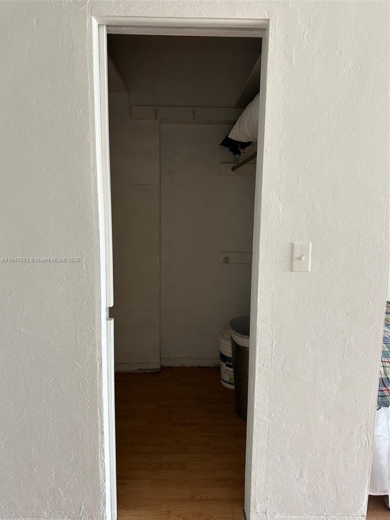 1400 Pennsylvania Ave, Unit 33, Miami Beach, FL 33139 Photo