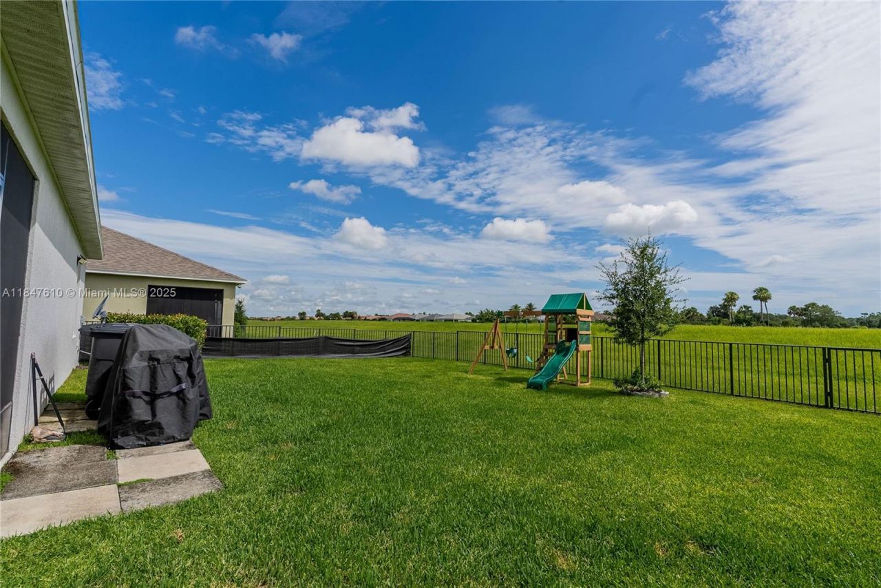 10609 SW Vasari Way, Port Saint Lucie, FL 34987 Photo