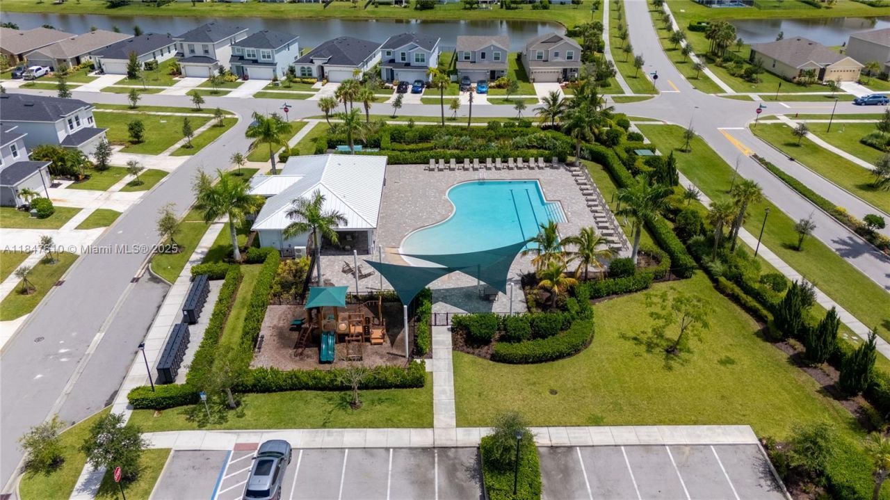 10609 SW Vasari Way, Port Saint Lucie, FL 34987 Photo