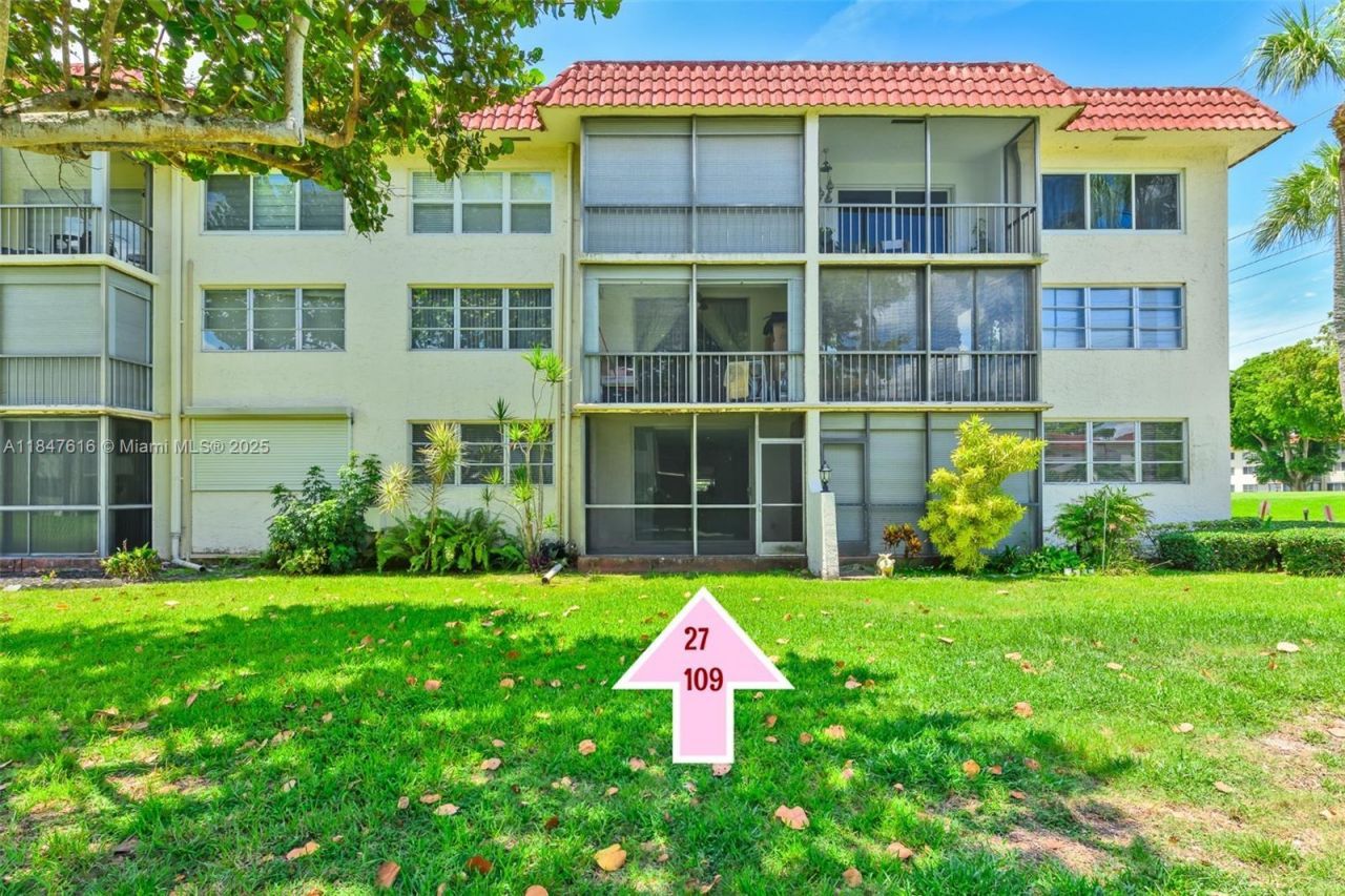 681 S Hollybrook Dr, Unit 109, Pembroke Pines, FL 33025 Photo