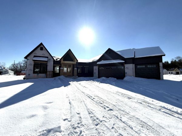 11152 Wharton Way, Unit 304, Osceola, IN 46561