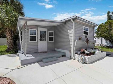 1100 UNIVERSITY PARKWAY, Unit 54, SARASOTA, FL 34234