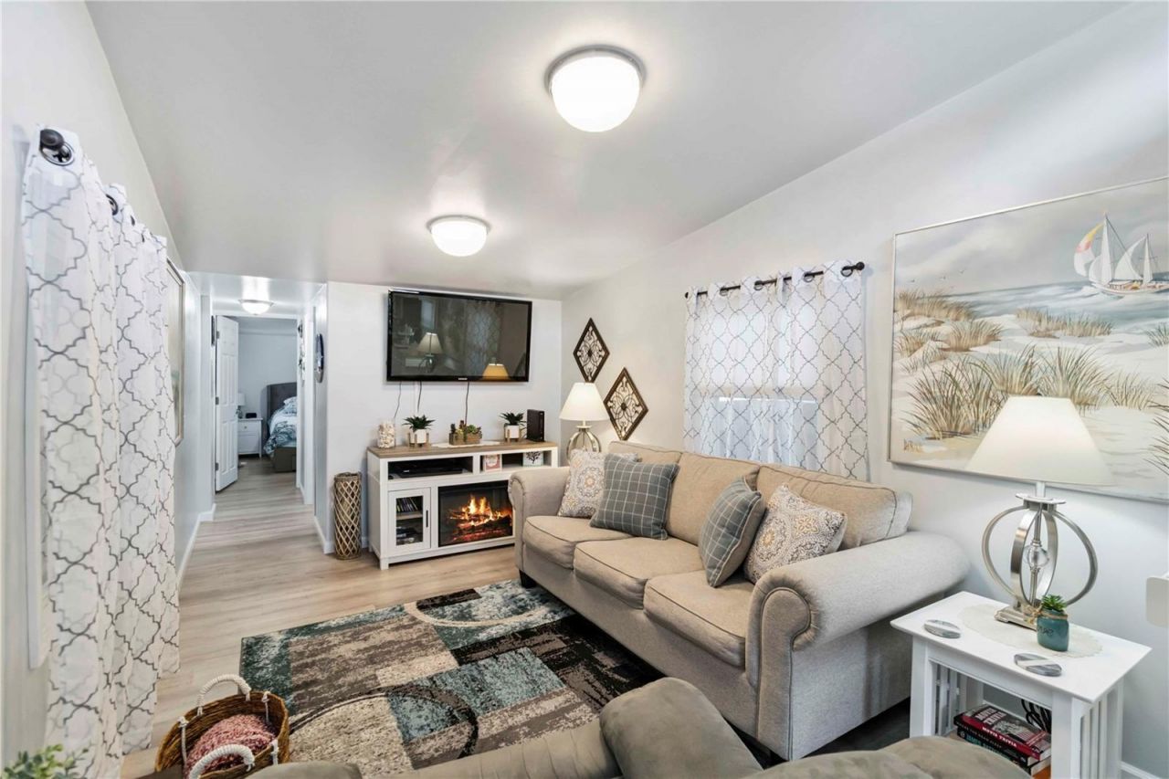 1100 University Parkway, Unit 54, Sarasota, FL 34234 Photo