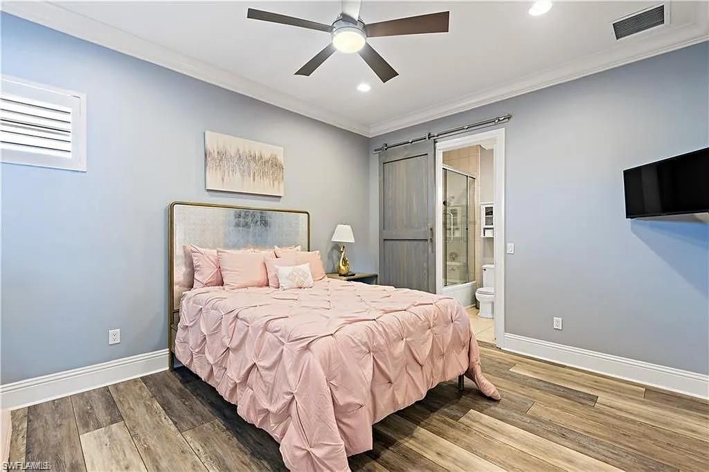 1435 Osprey Ave, Naples, FL 34102 Photo