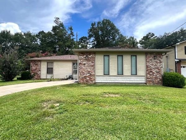225 China Doll Drive, Tallahassee, FL 32312