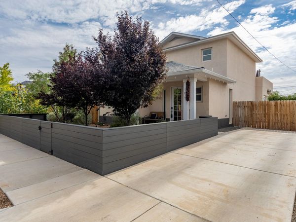 1027 FORRESTER Street NW, Albuquerque, NM 87102