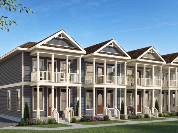 805 Covington Pl E, Pensacola, FL 32502