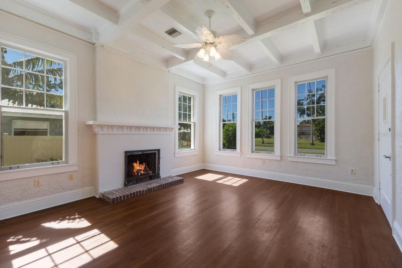 455 Acacia Drive, Sarasota, FL 34234 Photo