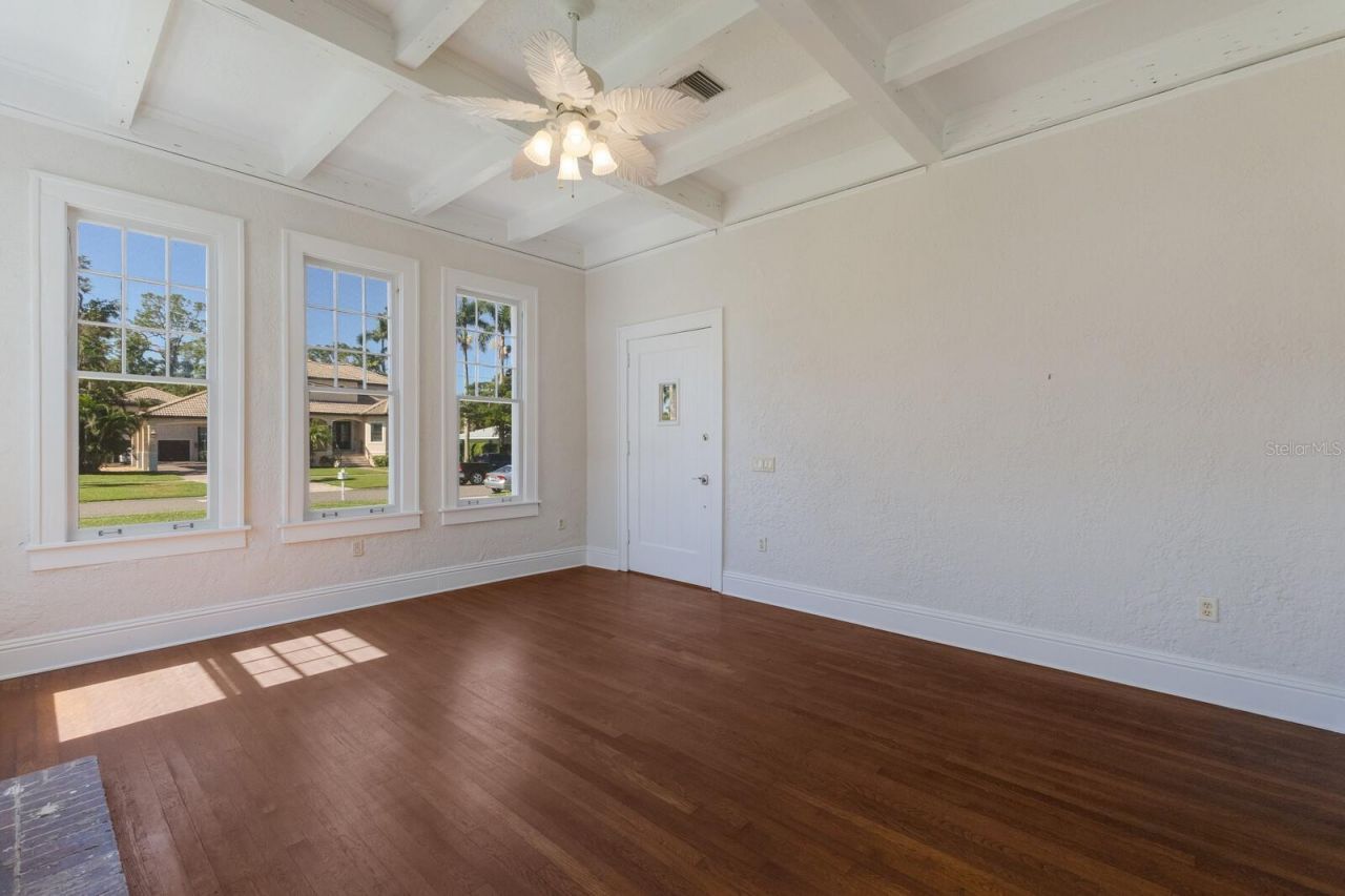 455 Acacia Drive, Sarasota, FL 34234 Photo