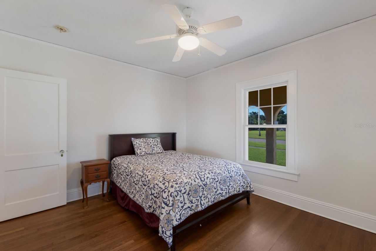 455 Acacia Drive, Sarasota, FL 34234 Photo