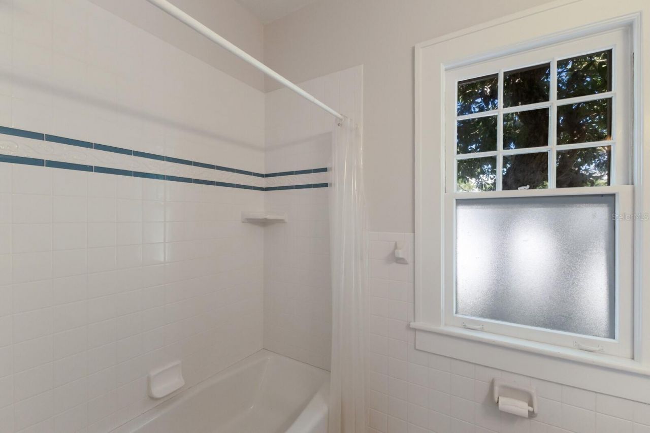 455 Acacia Drive, Sarasota, FL 34234 Photo