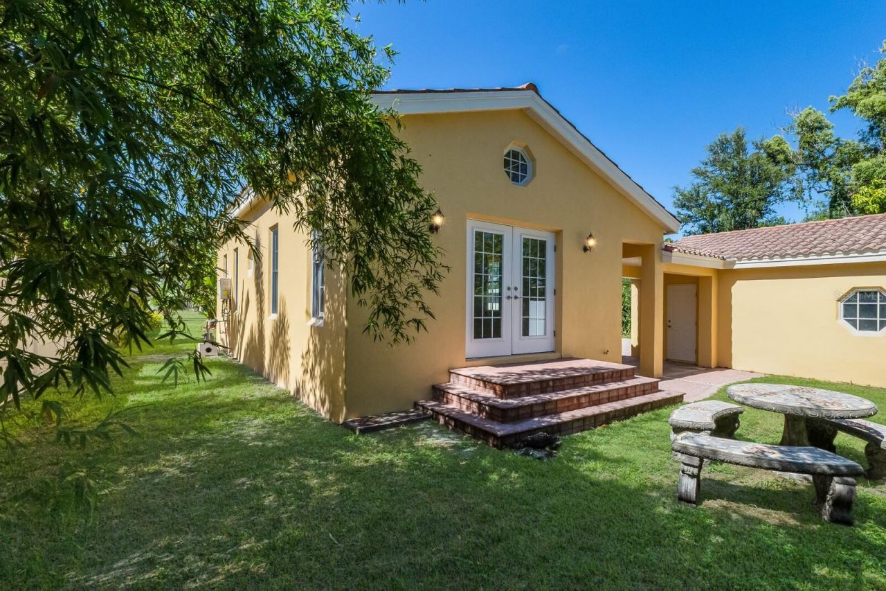 455 Acacia Drive, Sarasota, FL 34234 Photo