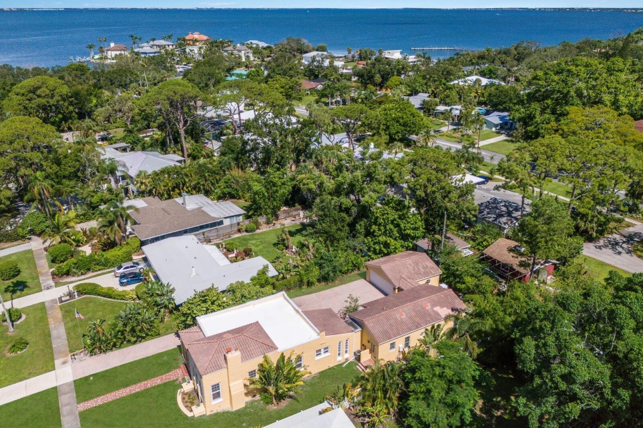 455 Acacia Drive, Sarasota, FL 34234 Photo