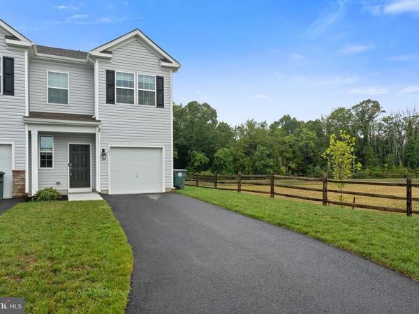 301 MAZZEO DRIVE, GLASSBORO, NJ 08028