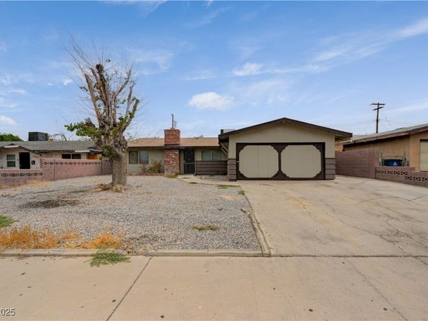 3909 W Oakey Boulevard, Las Vegas, NV 89102