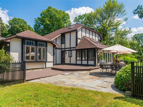 7 Fox Hollow Road, Brewster, NY 10509