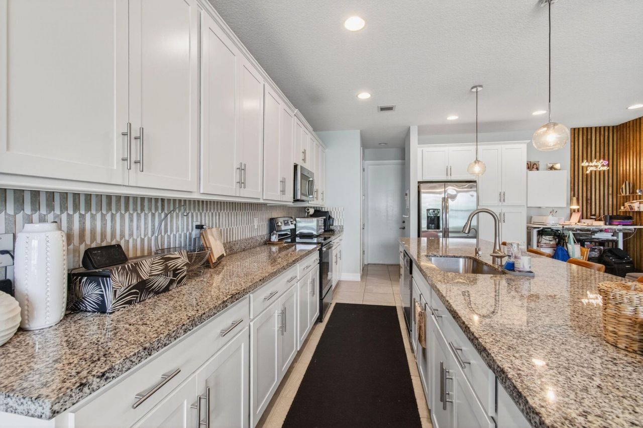 12041 Park Central, Royal Palm Beach, FL 33411 Photo