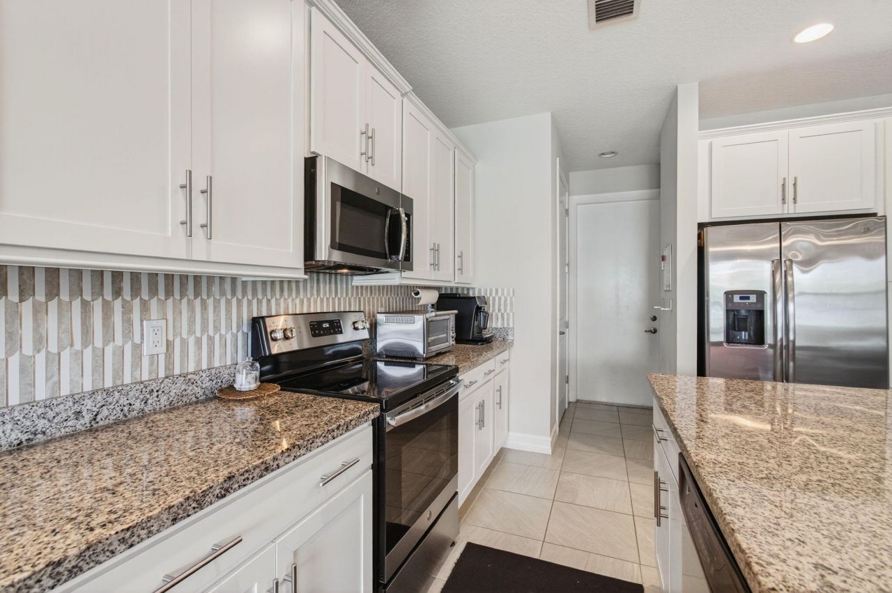 12041 Park Central, Royal Palm Beach, FL 33411 Photo