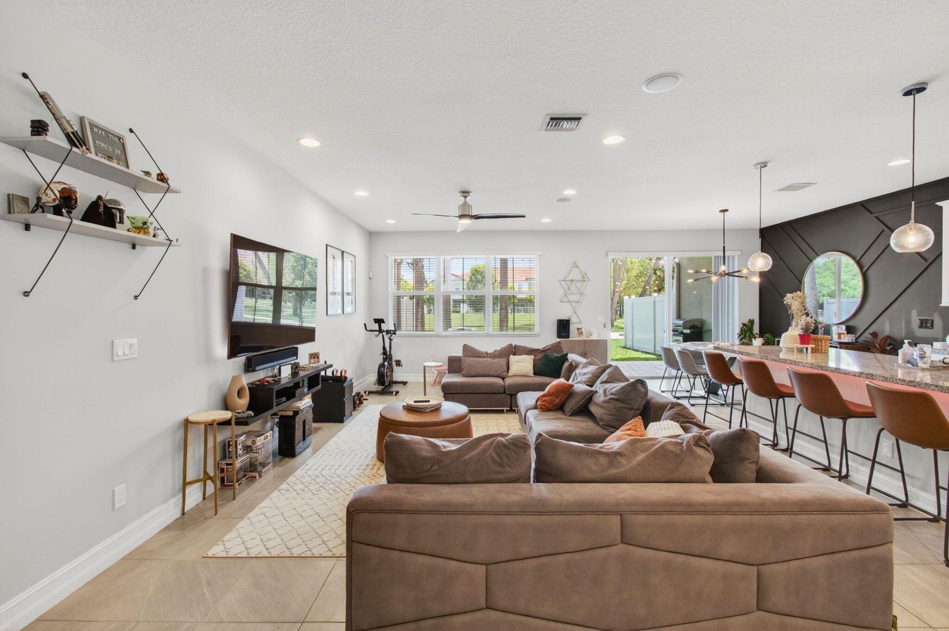 12041 Park Central, Royal Palm Beach, FL 33411 Photo