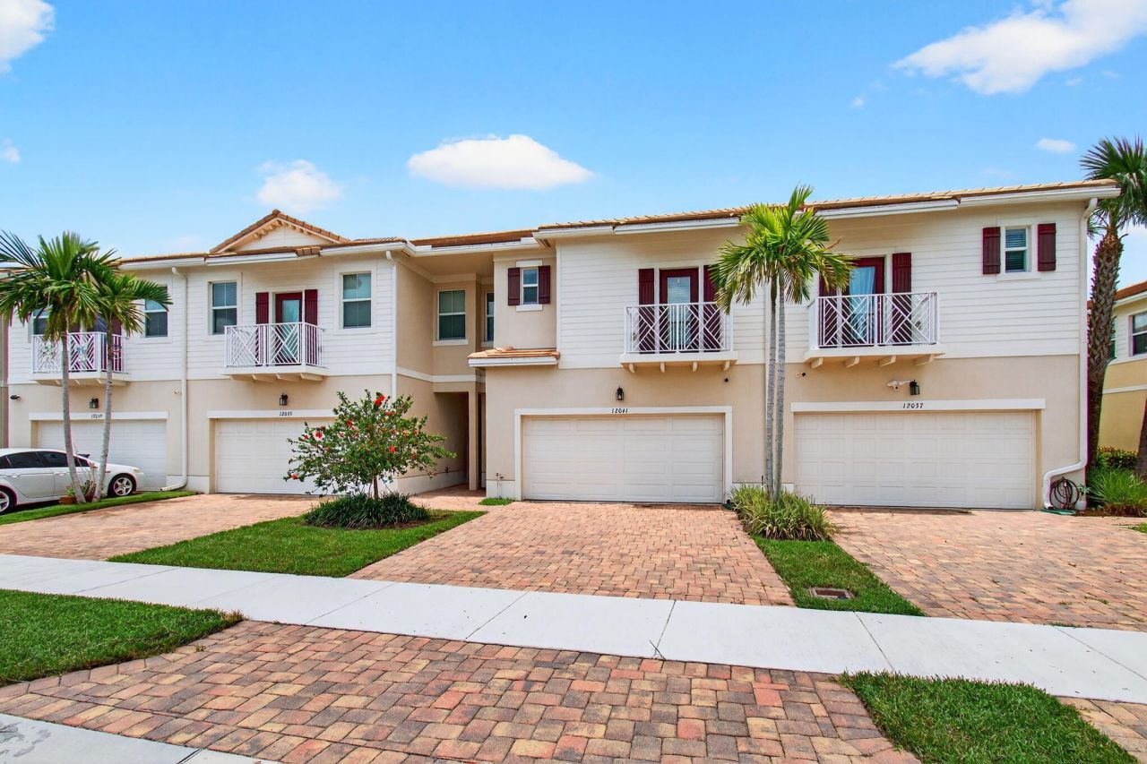 12041 Park Central, Royal Palm Beach, FL 33411 Photo