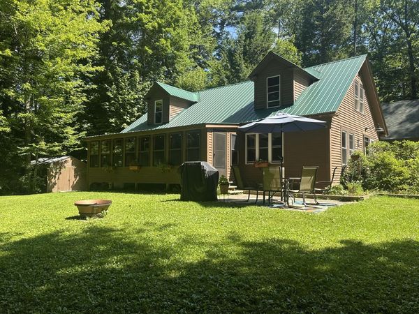 39 Tilton Pond Road, Fayette, ME 04349