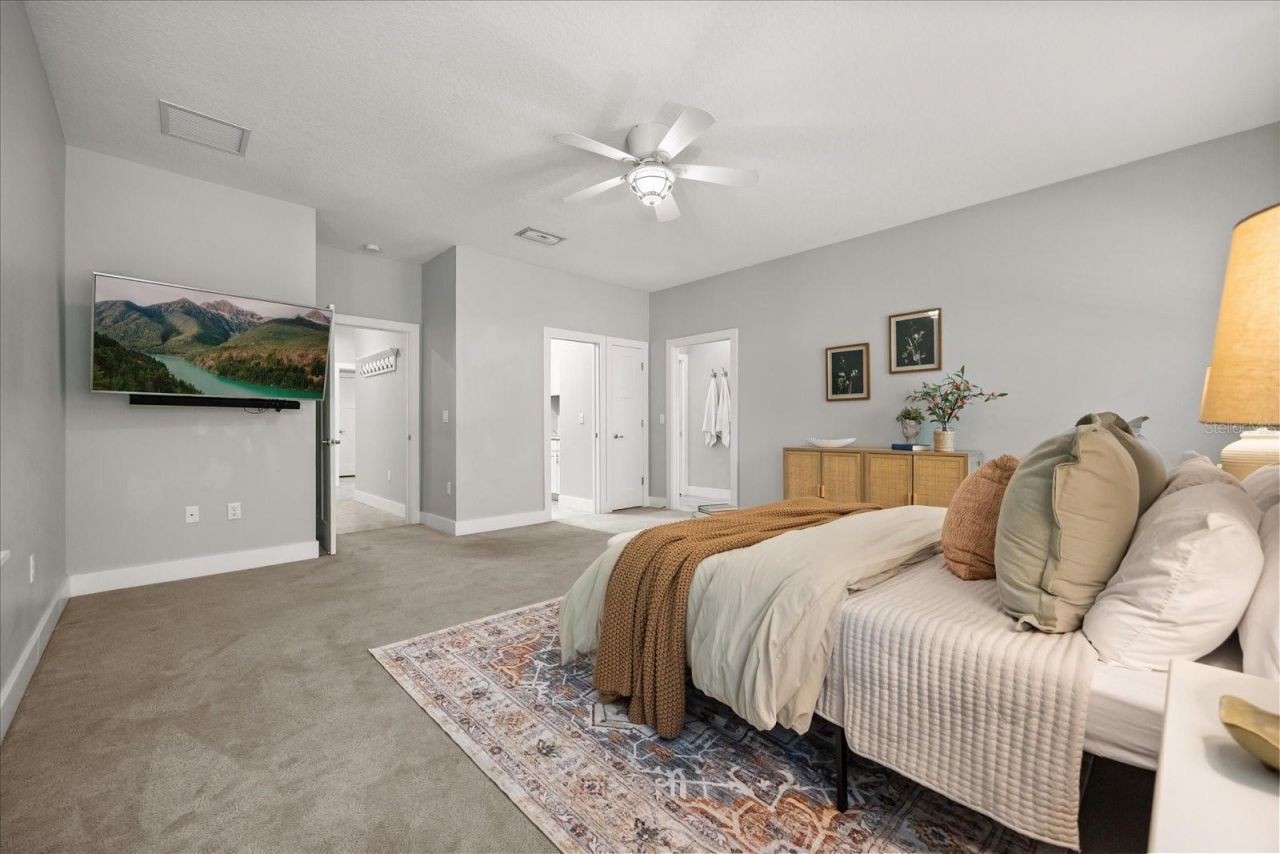 2945 Lakeshore Drive, Mount Dora, FL 32757 Photo