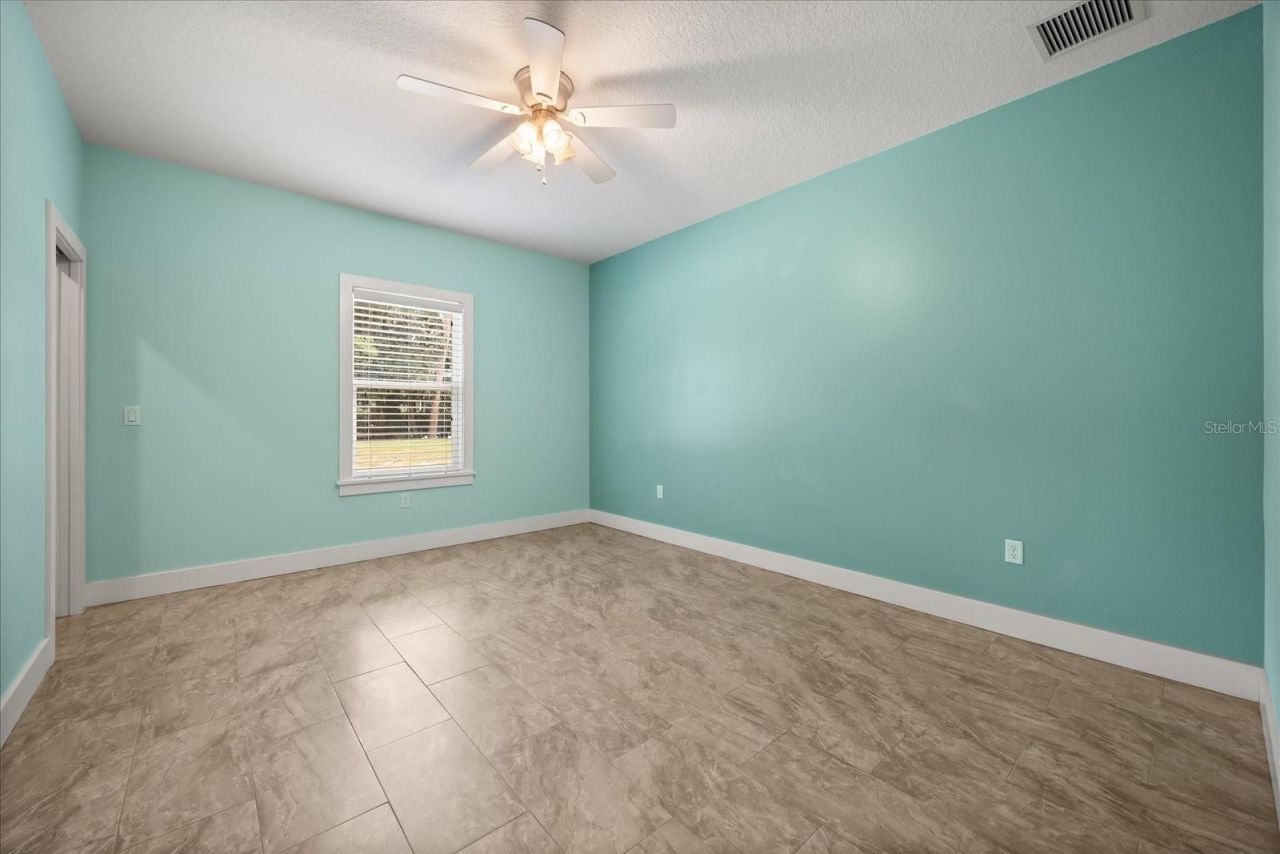 2945 Lakeshore Drive, Mount Dora, FL 32757 Photo