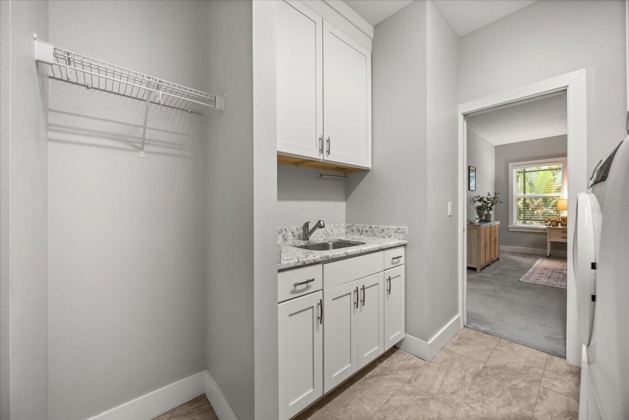 2945 Lakeshore Drive, Mount Dora, FL 32757 Photo