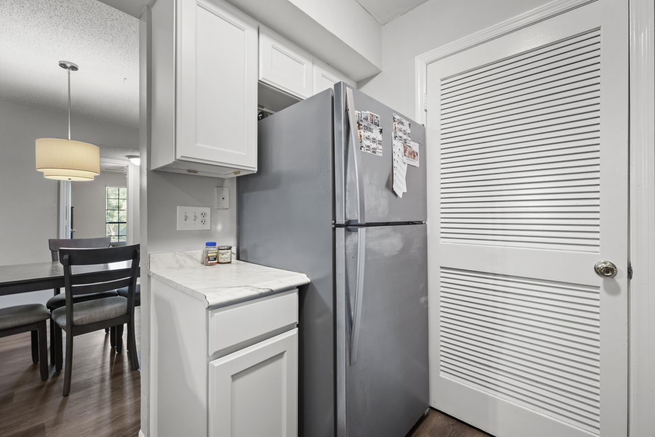 1866 Montclair Drive Photo 12