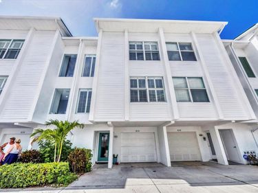 8234 HARBORSIDE CIRCLE, ENGLEWOOD, FL 34224