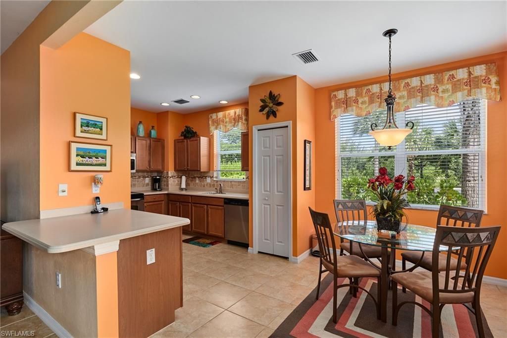 14573 Abaco Lakes Dr, Unit 101, Fort Myers, FL 33908 Photo