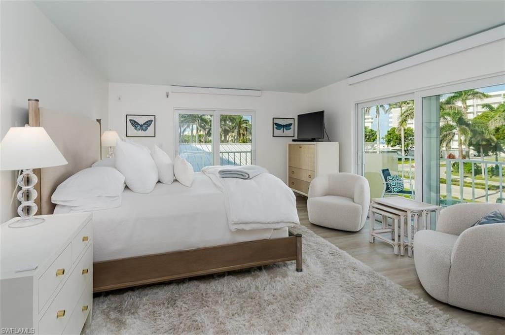 3450 Gulf Shore Blvd N, Unit 210, Naples, FL 34103 Photo