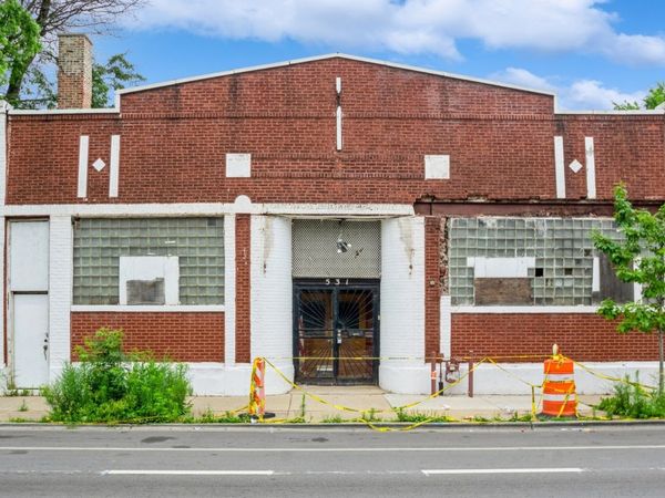 531 N Kedzie Avenue, Chicago, IL 60612