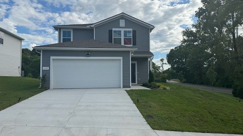 3297 Barrel Oak Pass, Columbia, TN 38401 Main Photo