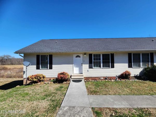 2904 Boyds Creek Hwy , Sevierville, TN 37876