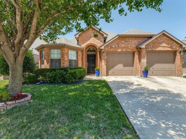 8929 Brook Hill Lane, Fort Worth, TX 76244