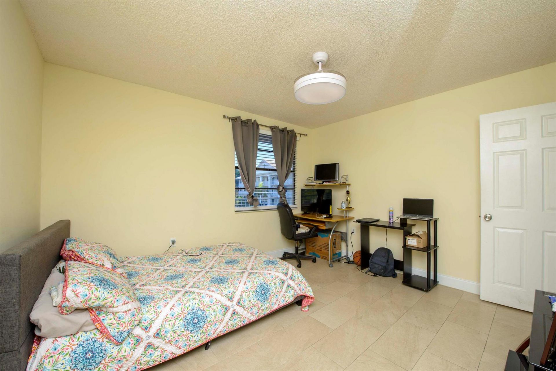 3515 Village Boulevard, Unit 304, West Palm Beach, FL 33409 Photo