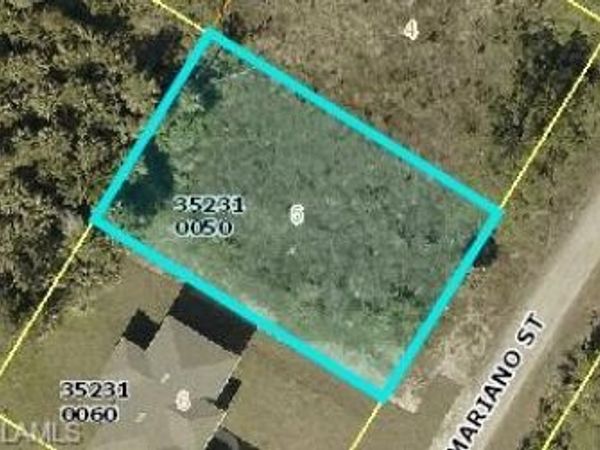 1951 Mariano ST, LEHIGH ACRES, FL 33972