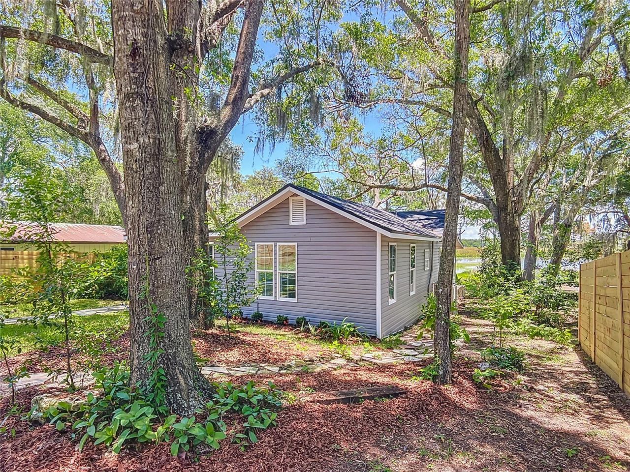 8781 S Lakeshore Drive, Floral City, FL 34436 Photo